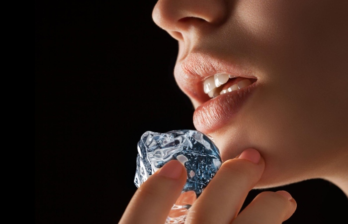 When Using The Ice Cube Correctly And At The Appropriate Moment,